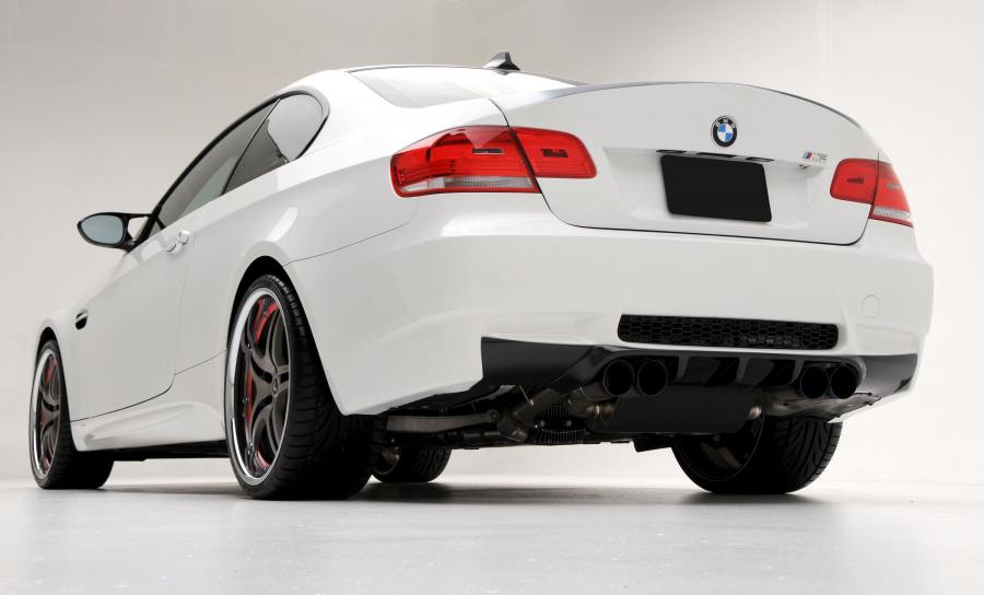  BMW M3 Coupe by Vorsteiner 2008 года  (фото 6 из 9)